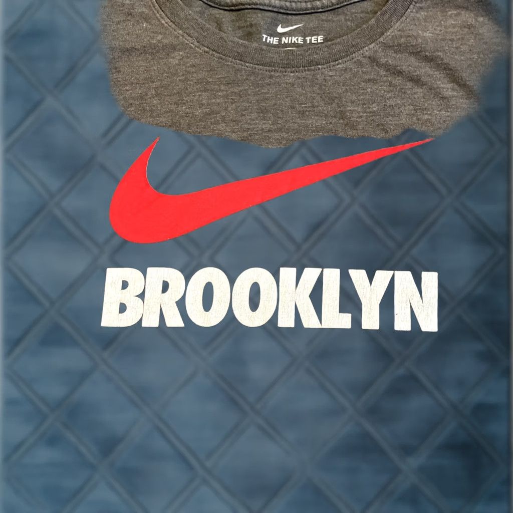 Nike NIKE Gray T Shirt Men's XL BROOKLYN Center Swoosh Big Logo Awesome Size US XL / EU 56 / 4 - 1 Thumbnail