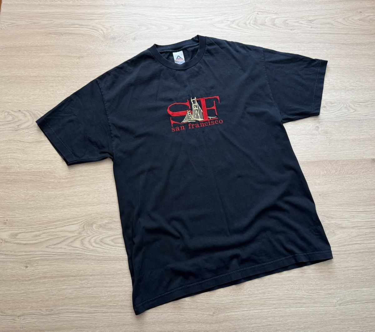 Alstyle Vintage 00’s Al Style San Francisco USA Faded T-Shirt Size US XL / EU 56 / 4 - 1 Thumbnail