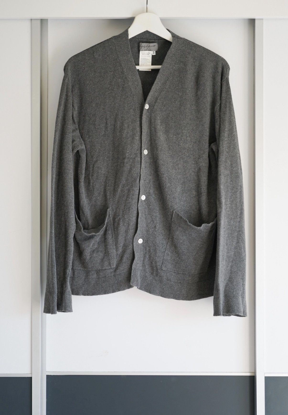 Yohji Yamamoto Yohji Yamamoto 00AW White Button Gray Wool Cardigan K4 Size US L / EU 52-54 / 3 - 1 Thumbnail