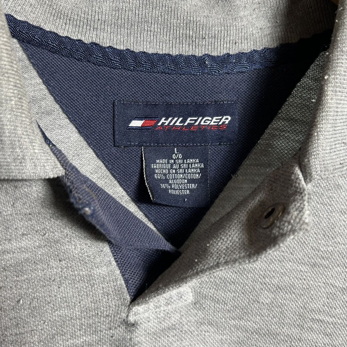 Tommy Hilfiger Vintage Tommy Hilfiger Big Logo Polos Shirt Size US L / EU 52-54 / 3 - 7 Thumbnail