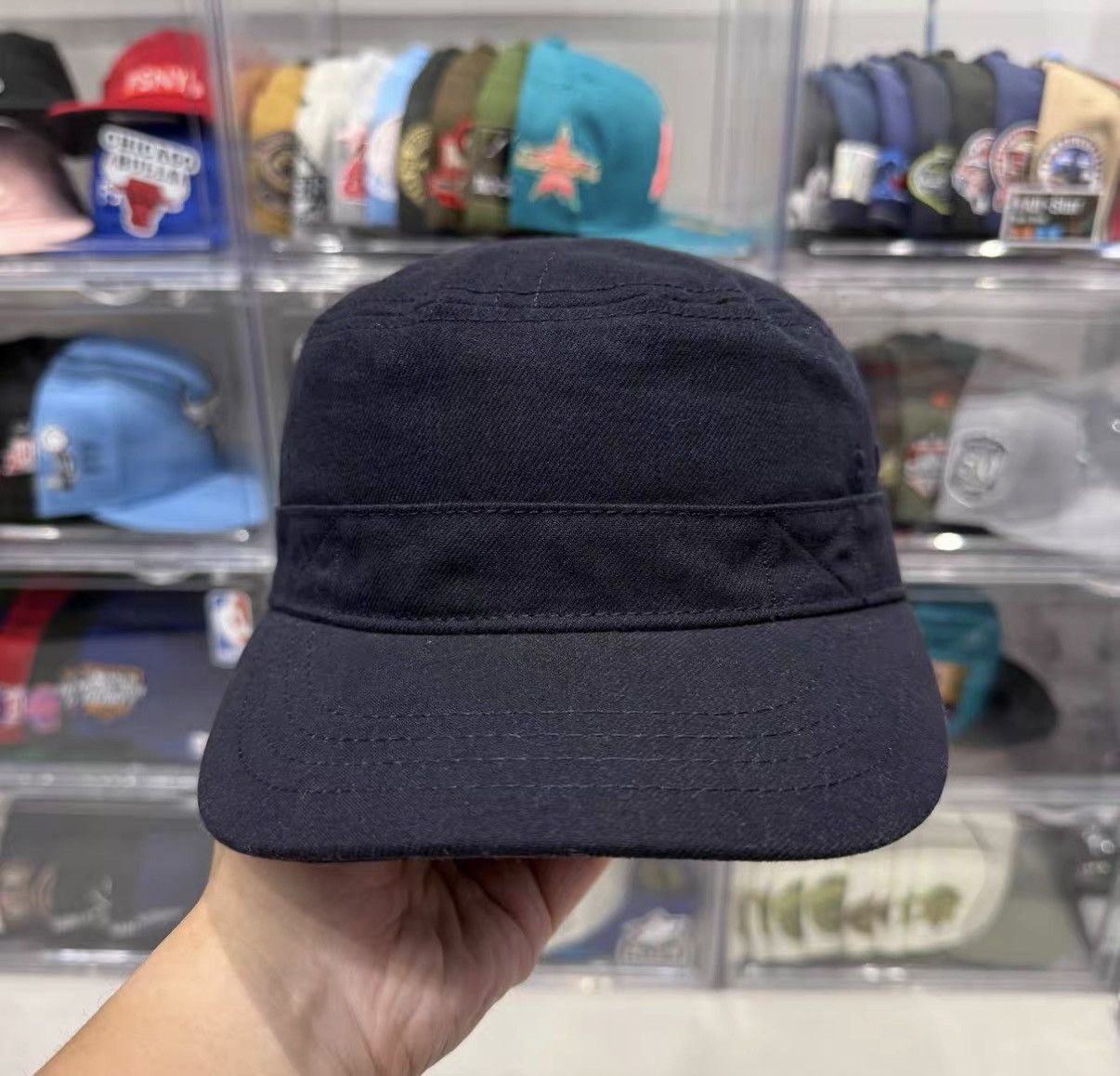 New Era New Era EK Series Metal Side Badge Flat Cap J32 Size ONE SIZE - 1 Thumbnail