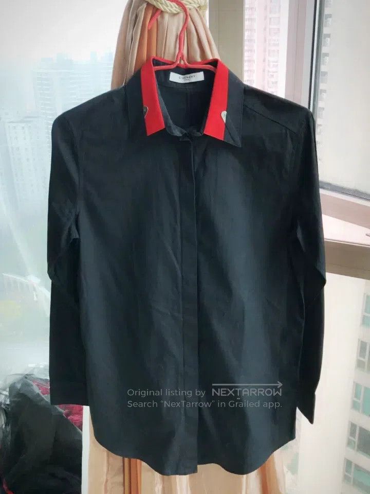 Givenchy Givenchy Black Shirt Size XXS / US 00 / IT 34 - 1 Thumbnail