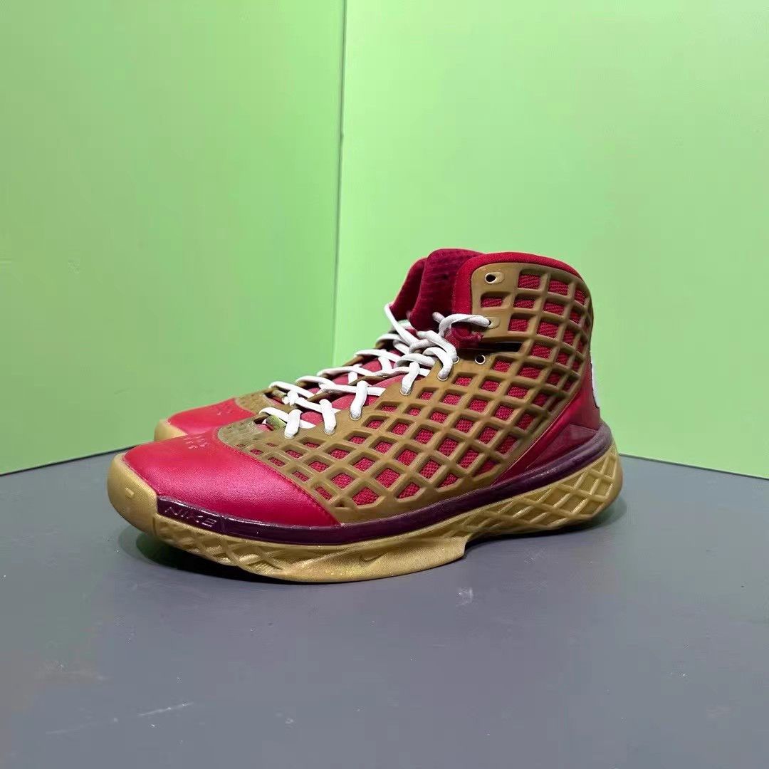 Nike Nike Kobe 3 ZK3 All-Star Red Yellow K15 Size US 11 / EU 44 - 1 Thumbnail