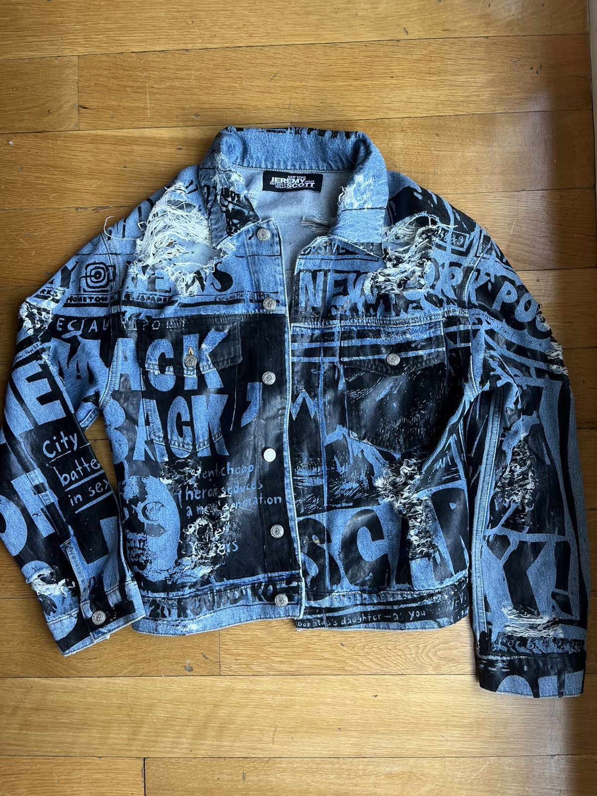 Love Moschino Moschino jacket Size M / US 6-8 / IT 42-44 - 1 Thumbnail