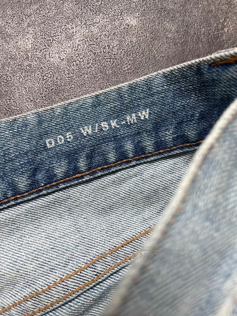 Saint Laurent Paris Saint Laurent Paris Ripped and Washed Denim Jeans Size US 27 - 6 Thumbnail