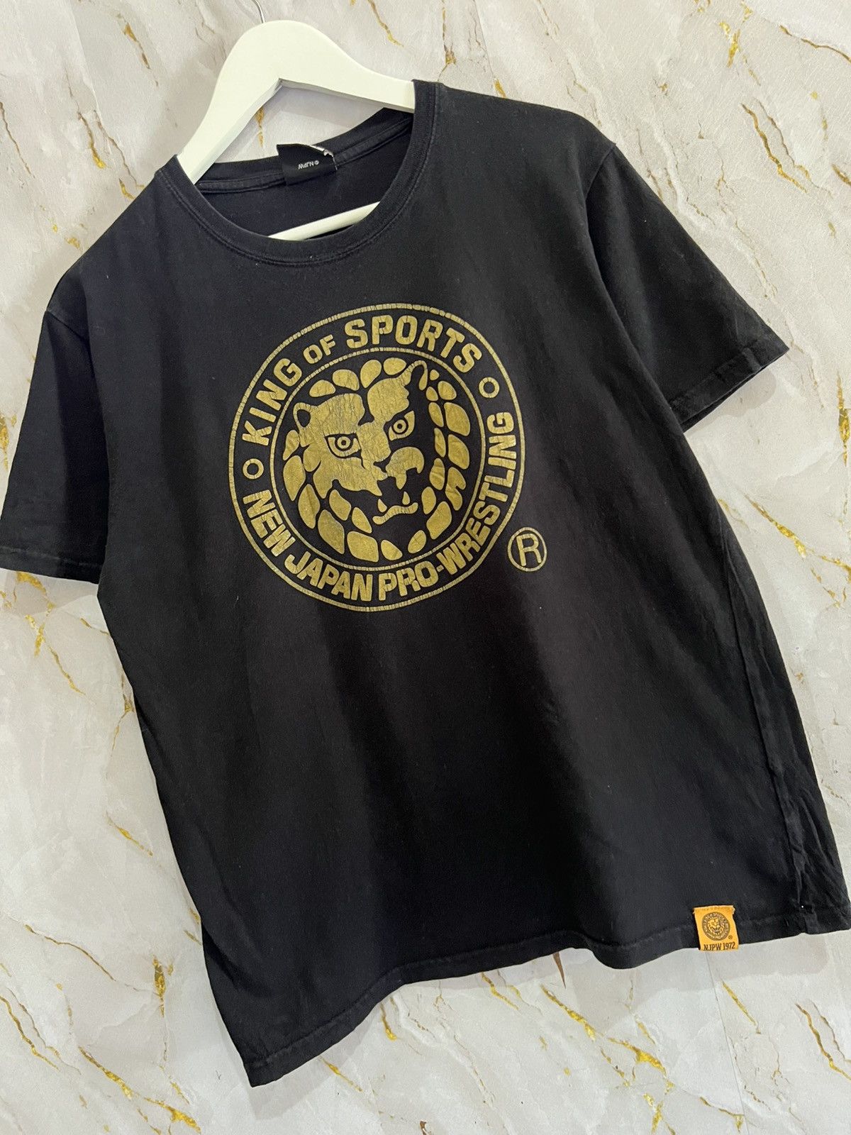 Japanese Brand NJPW KING OF SPORTS TSHIRT Size US L / EU 52-54 / 3 - 3 Thumbnail