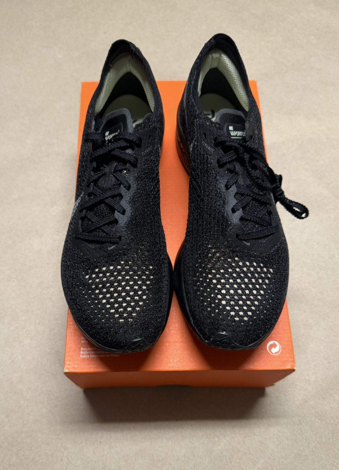 Nike Nike Zoom X Vaporfly Next 3% men’s size 7 running shoes NEW! Size US 7 / EU 40 - 3 Thumbnail