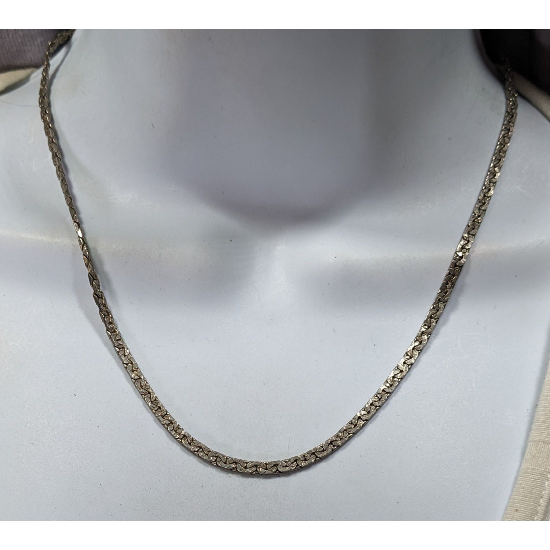 Other Vintage Silver-Tone Textured Chain Necklace Size ONE SIZE - 2 Thumbnail