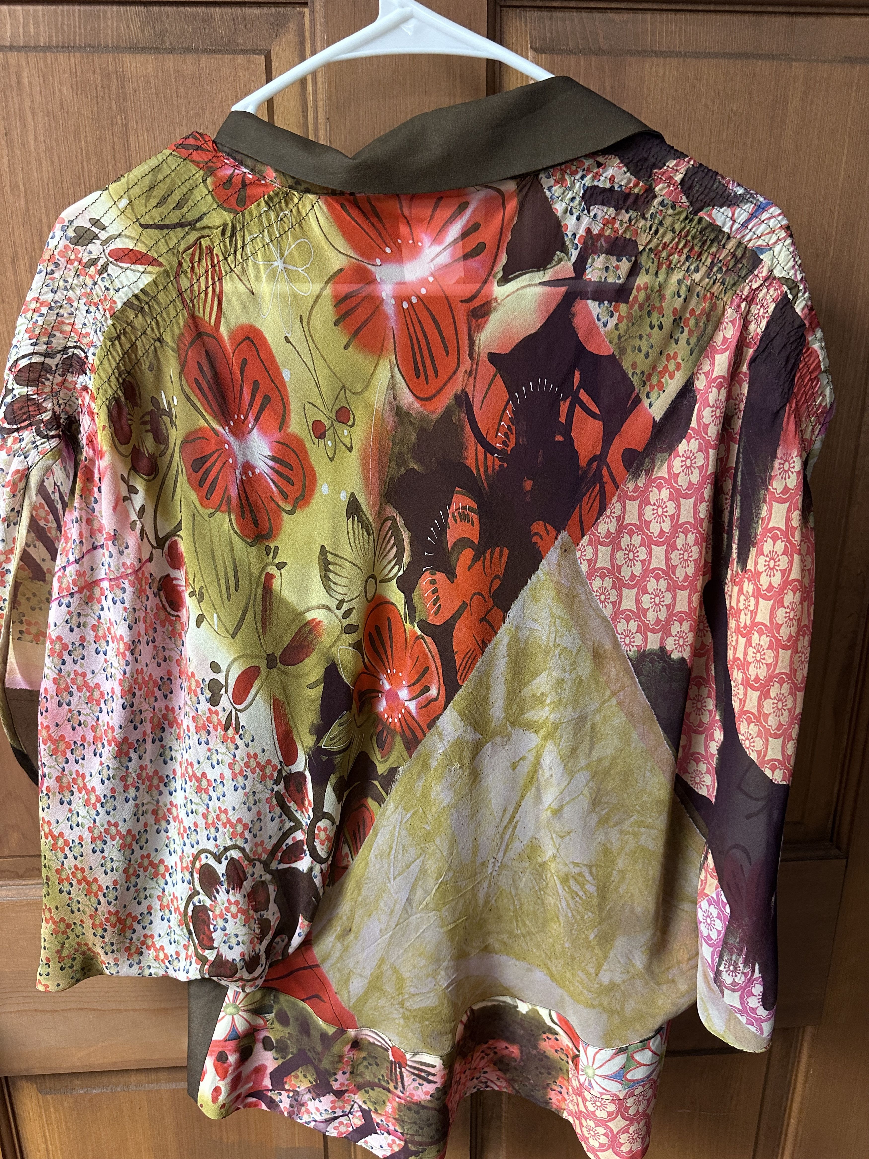 John Galliano Galliano Women's Sheer Floral/butterfly abstract blouse Size XXS / US 00 / IT 34 - 6 Thumbnail
