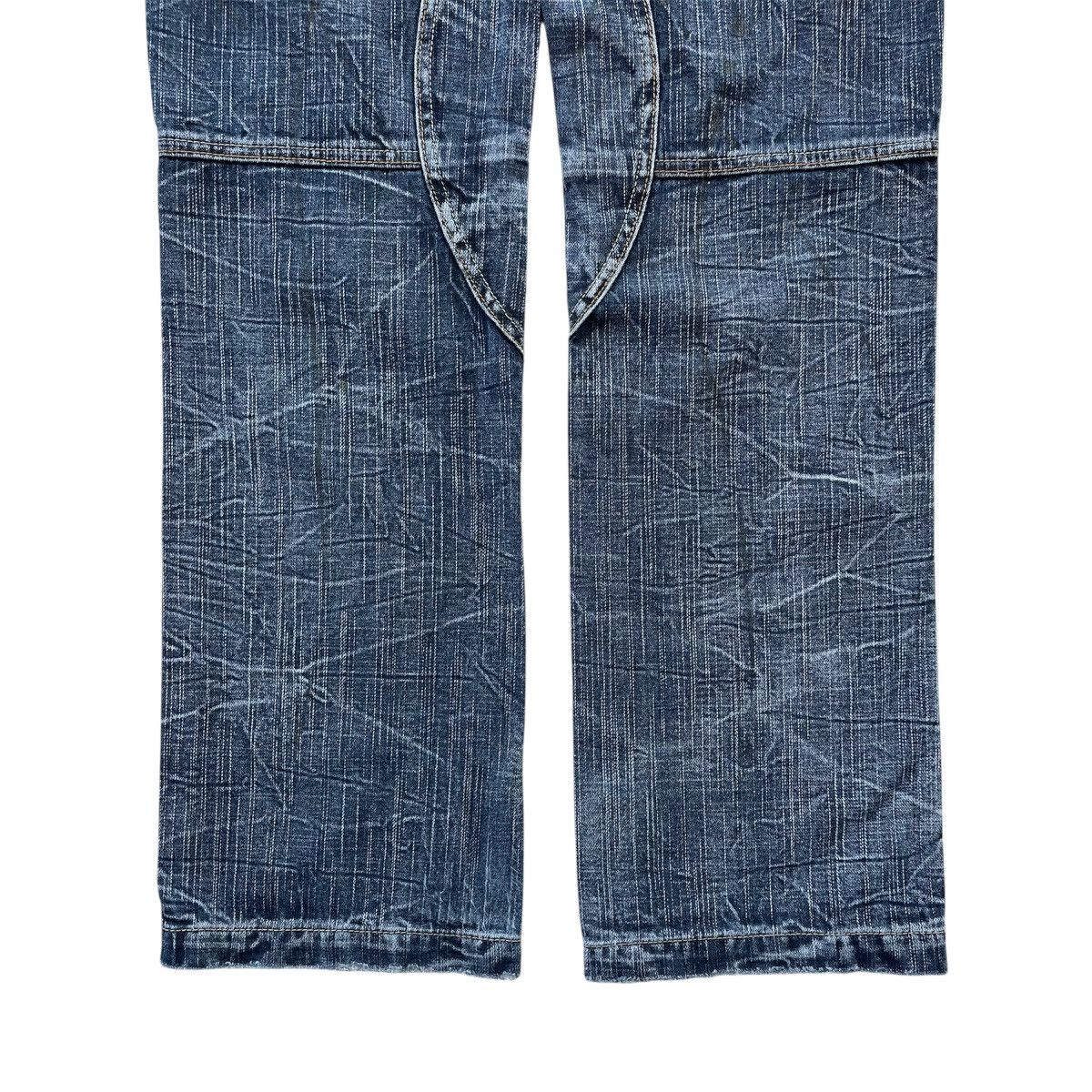 Who Decides War 2000s Solberry - Washed Distressed Unique Multipocket Jeans Size US 33 - 8 Thumbnail