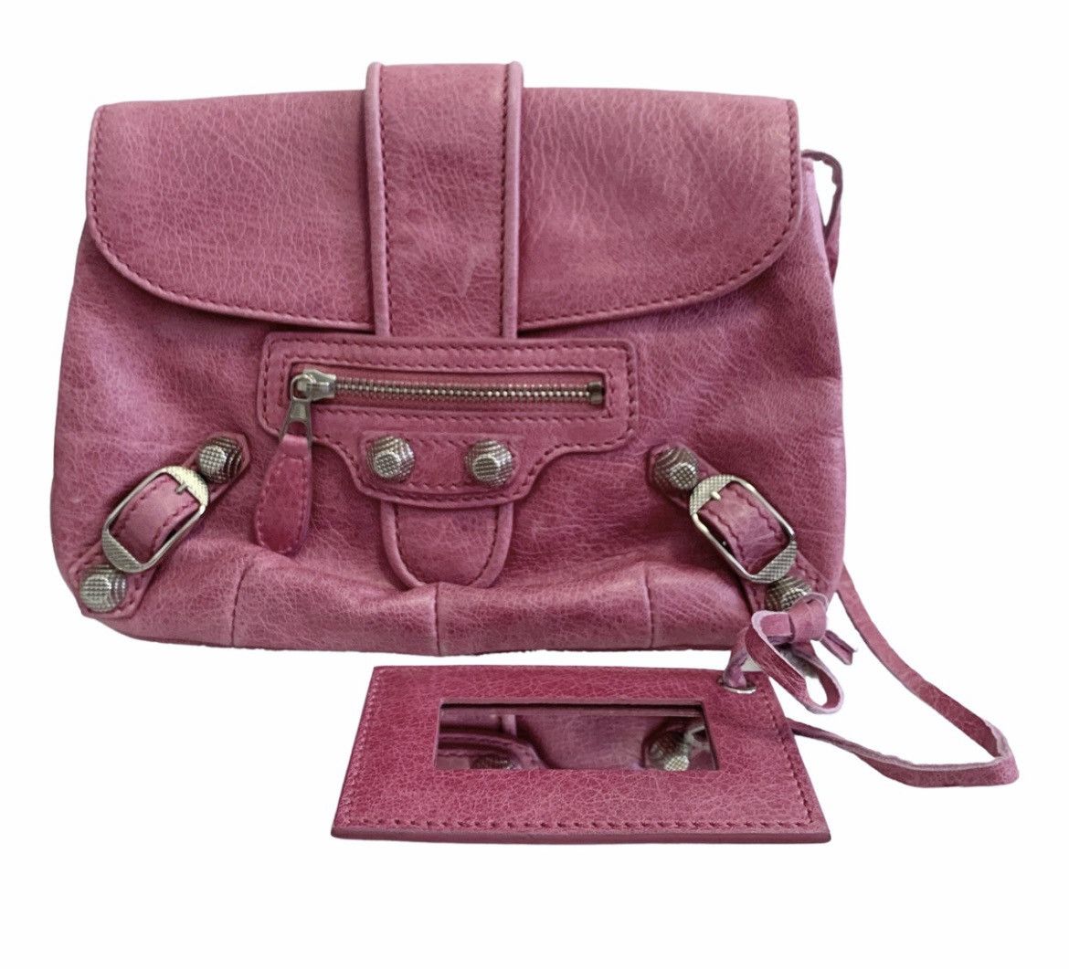 image of Balenciaga Classic City Leather Clutch& Mirror in Agave Rose, Women's