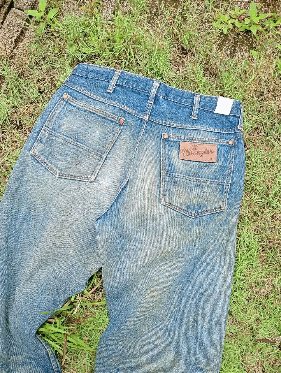 Wrangler VTG WRANGLER BLUE BELL BUTTON FLY WESTERN CUT JEANS Size US 32 / EU 48 - 12 Thumbnail