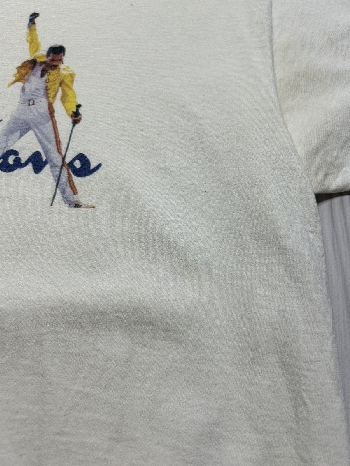 Band Tees Vintage Freddie Mercury We Are The Champions T-Shirt Size L Size US L / EU 52-54 / 3 - 9 Thumbnail