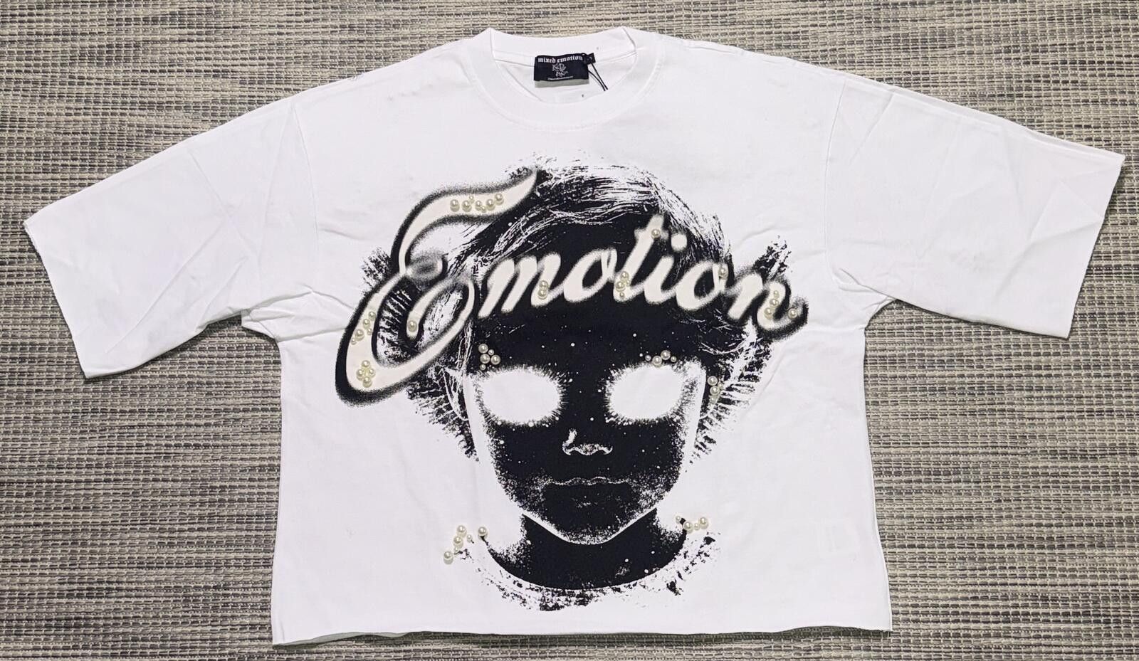 Other Mixed Emotion White Pearl Cropped Tee Size US M / EU 48-50 / 2 - 1 Thumbnail