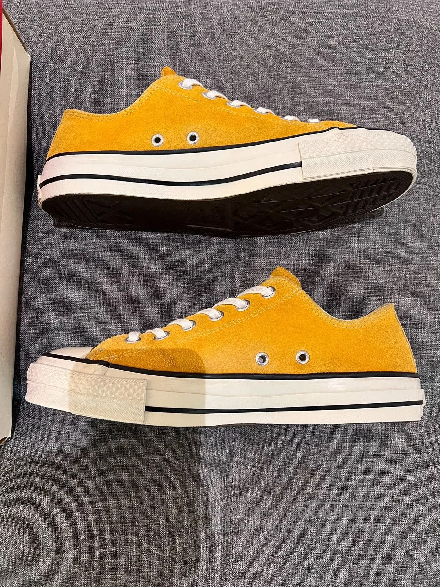 Converse converse chuck taylor all star suede shoes. Size US 9.5 / EU 42-43 - 5 Thumbnail