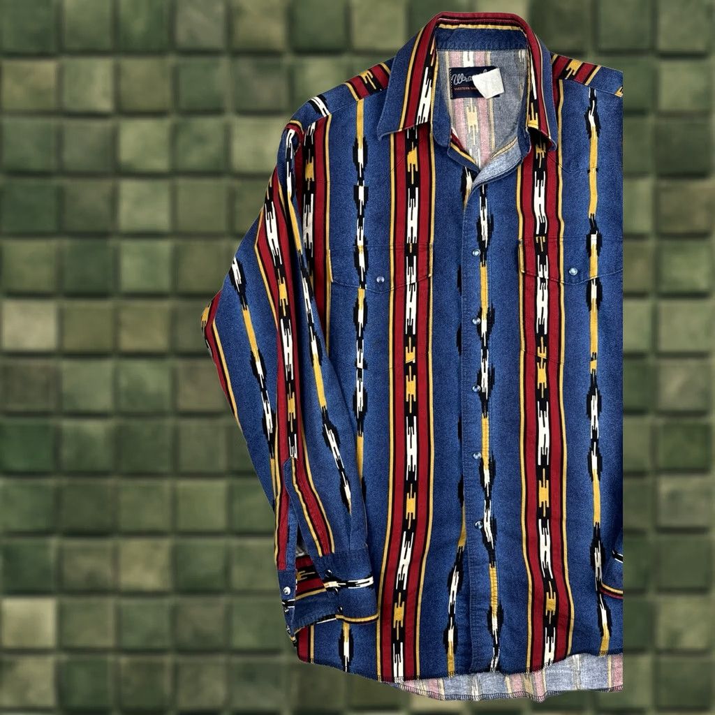 Wrangler VINTAGE Wrangler Aztec Stripe Pearl Snap Shirt Blue M Mens Wrangler Shirt Size US M / EU 48-50 / 2 - 1 Thumbnail