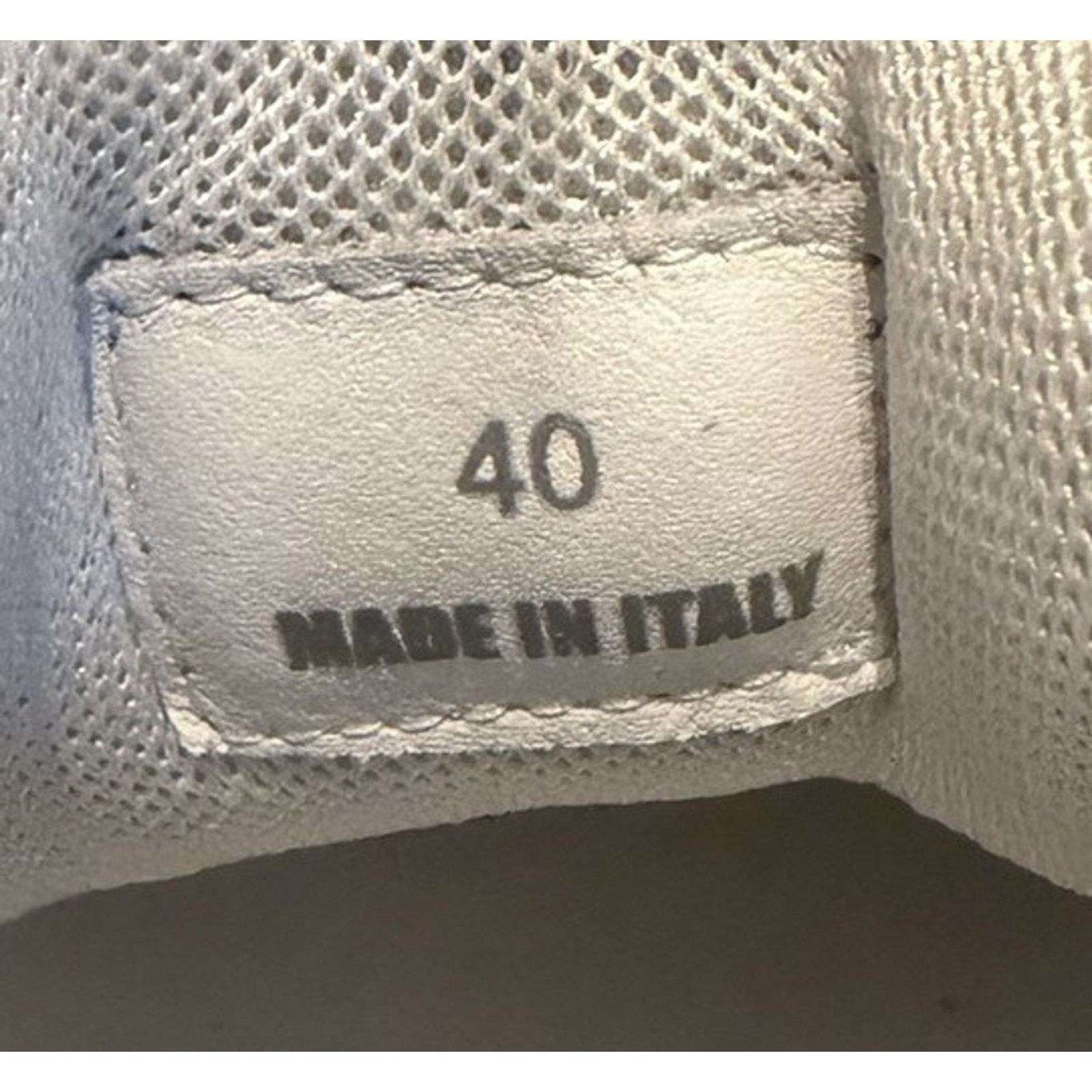 Versace Size 40EU/7US - Versace Trigreca White Sneakers NEW! Size US 7 / EU 40 - 12 Thumbnail