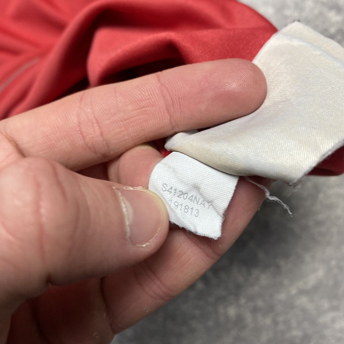 Nike × Vintage Vintage Nike Manchester United 2000’s Red Soccer jersey Size US L / EU 52-54 / 3 - 9 Thumbnail