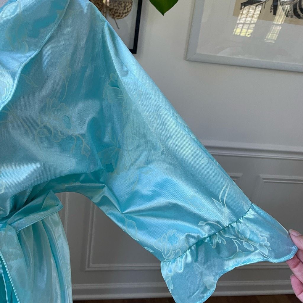 Vintage Vintage 80s Preview USA Aqua Satin Ruffle Robe M L Size ONE SIZE - 4 Thumbnail