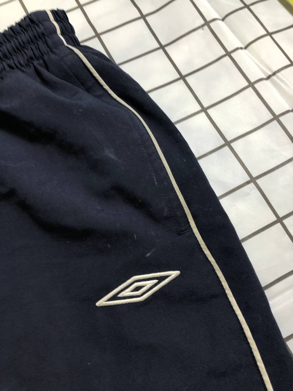 Umbro Umbro Vintage Mens Nylon Baggy Pants Drill Style Size US 34 / EU 50 - 8 Thumbnail