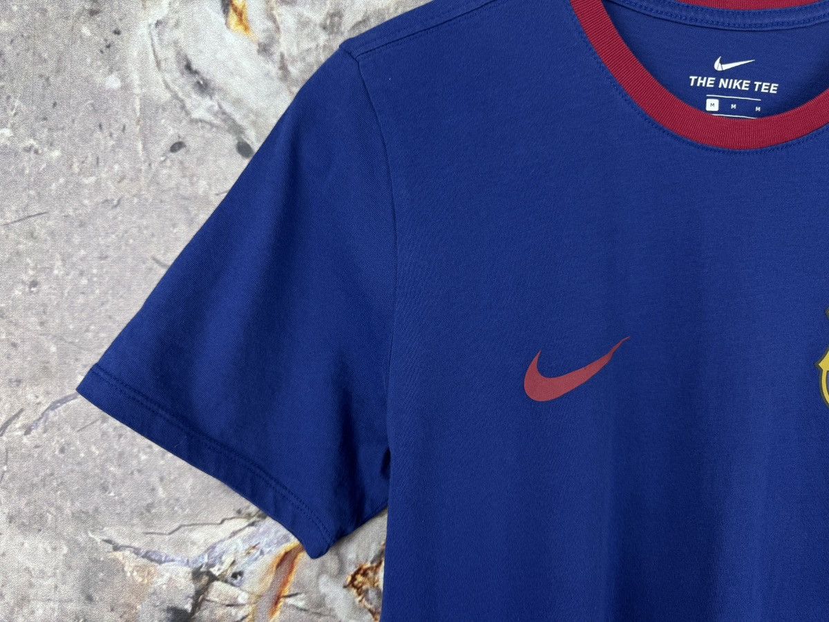 Nike Men’s Nike Football T-Shirt FCB Soccer Barcelona Size Medium Size US M / EU 48-50 / 2 - 6 Thumbnail