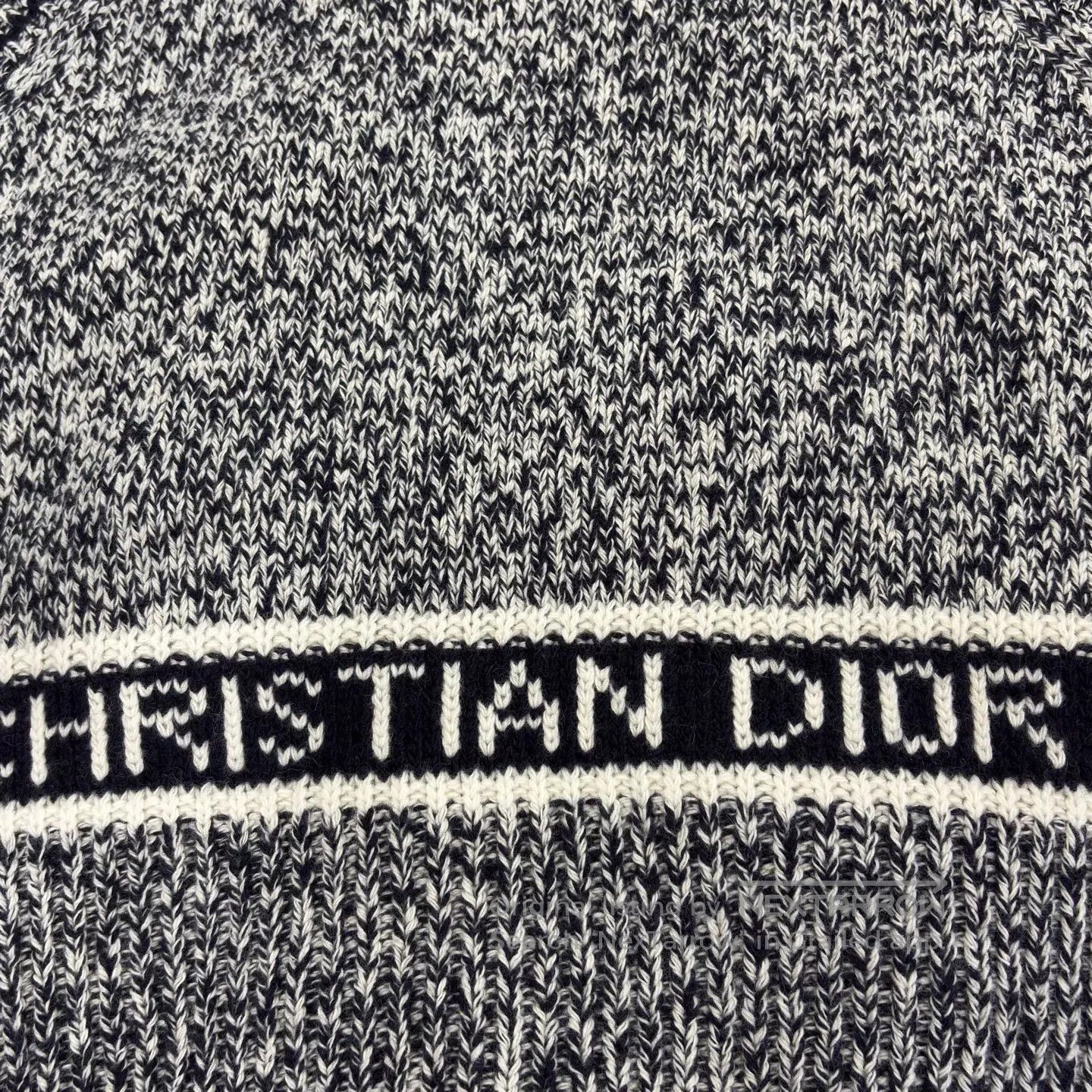Dior Dior size36 The slogan is displayed on the background; it r Size S / US 4 / IT 40 - 6 Thumbnail