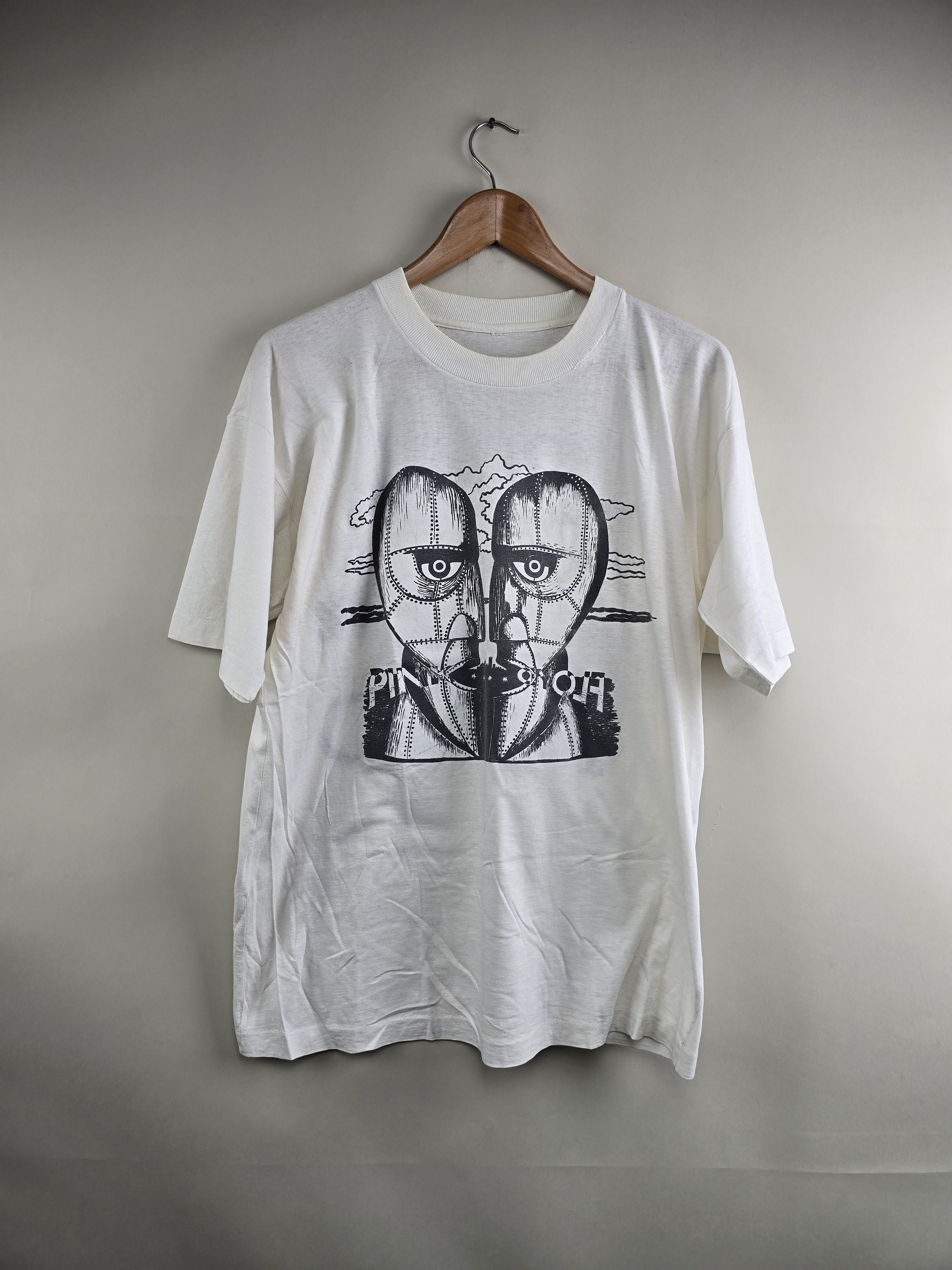 Band Tees × Pink Floyd × Vintage 1994 Pink Floyd Division Bell L 21.5" 27.5" Size US L / EU 52-54 / 3 - 7 Thumbnail