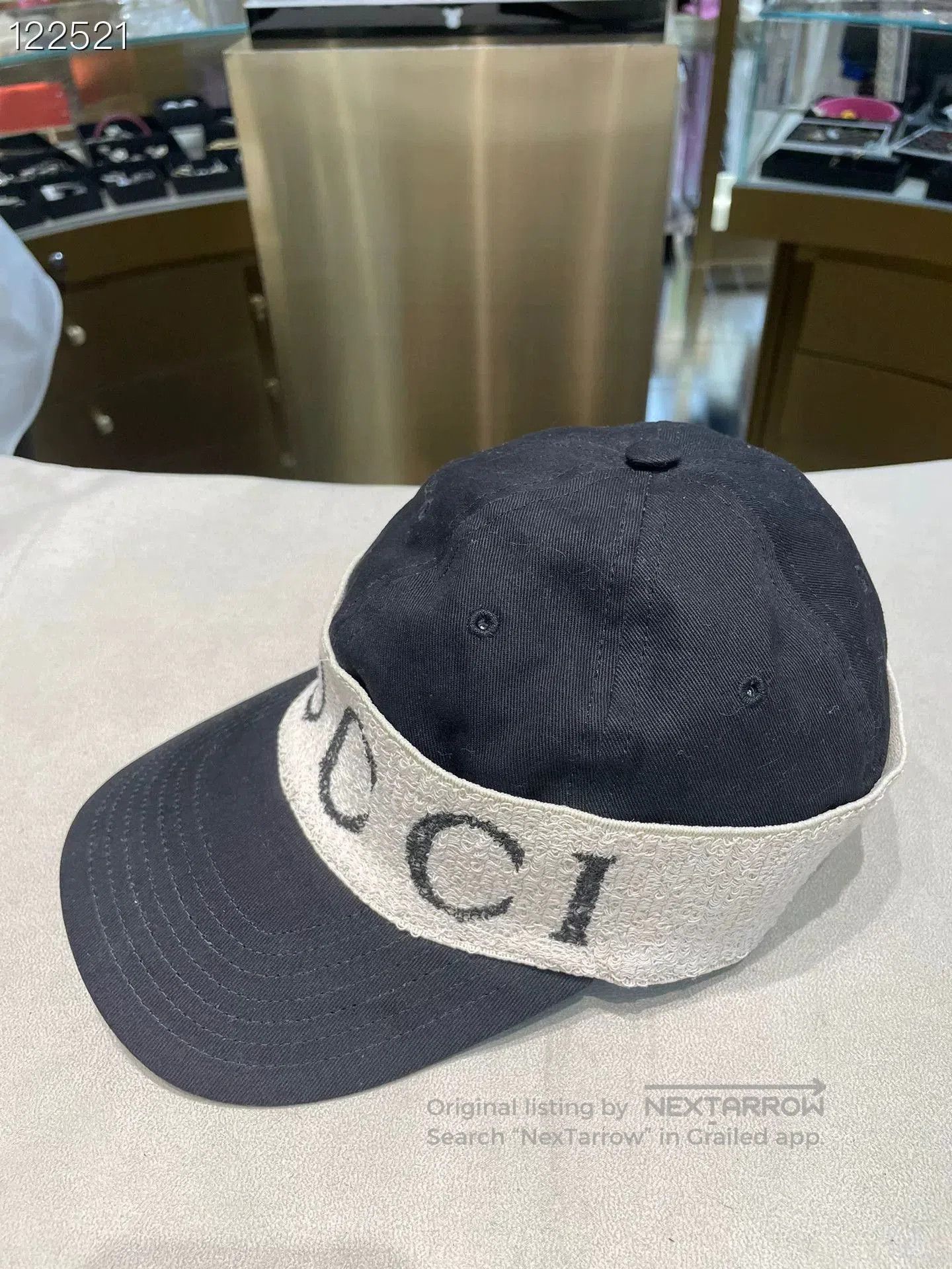 Gucci Gucci 080979 Black Runway Baseball Cap. Size ONE SIZE - 2 Thumbnail