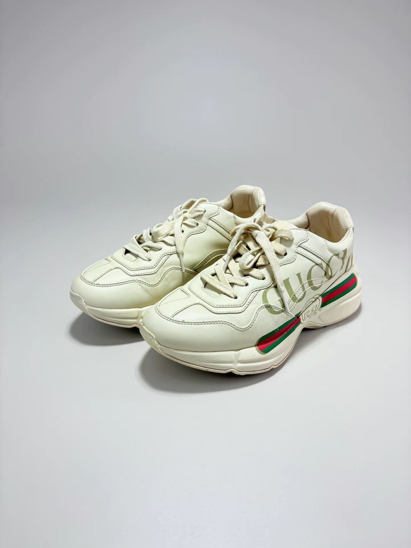 Gucci GUCCI Belt-Detail Dad Sneakers K1 Size US 7 / IT 37 - 1 Thumbnail