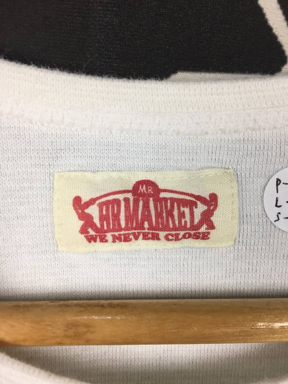HOLLYWOOD RANCH MARKET Hollywood Ranch Market Japanese Americana Casualwear Tee Size US XS / EU 42 / 0 - 10 Thumbnail