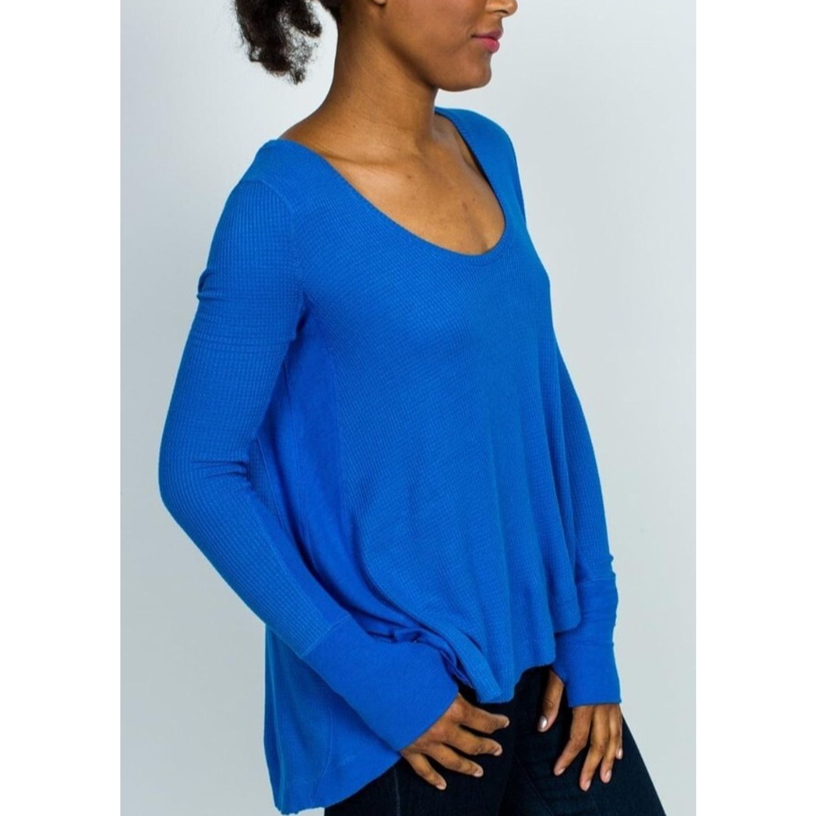 Free People Free People Women's Textured Knit Top Blue Size M A003310 Size M / US 6-8 / IT 42-44 - 1 Thumbnail