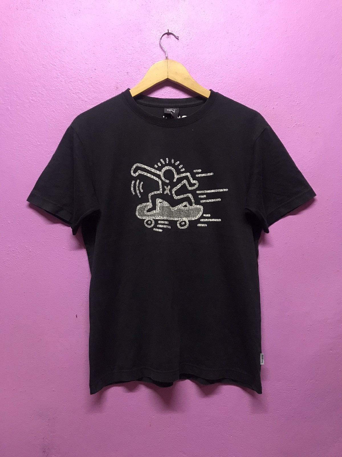 Keith Haring Keith Haring T-Shirts Size M Size US M / EU 48-50 / 2 - 1 Thumbnail