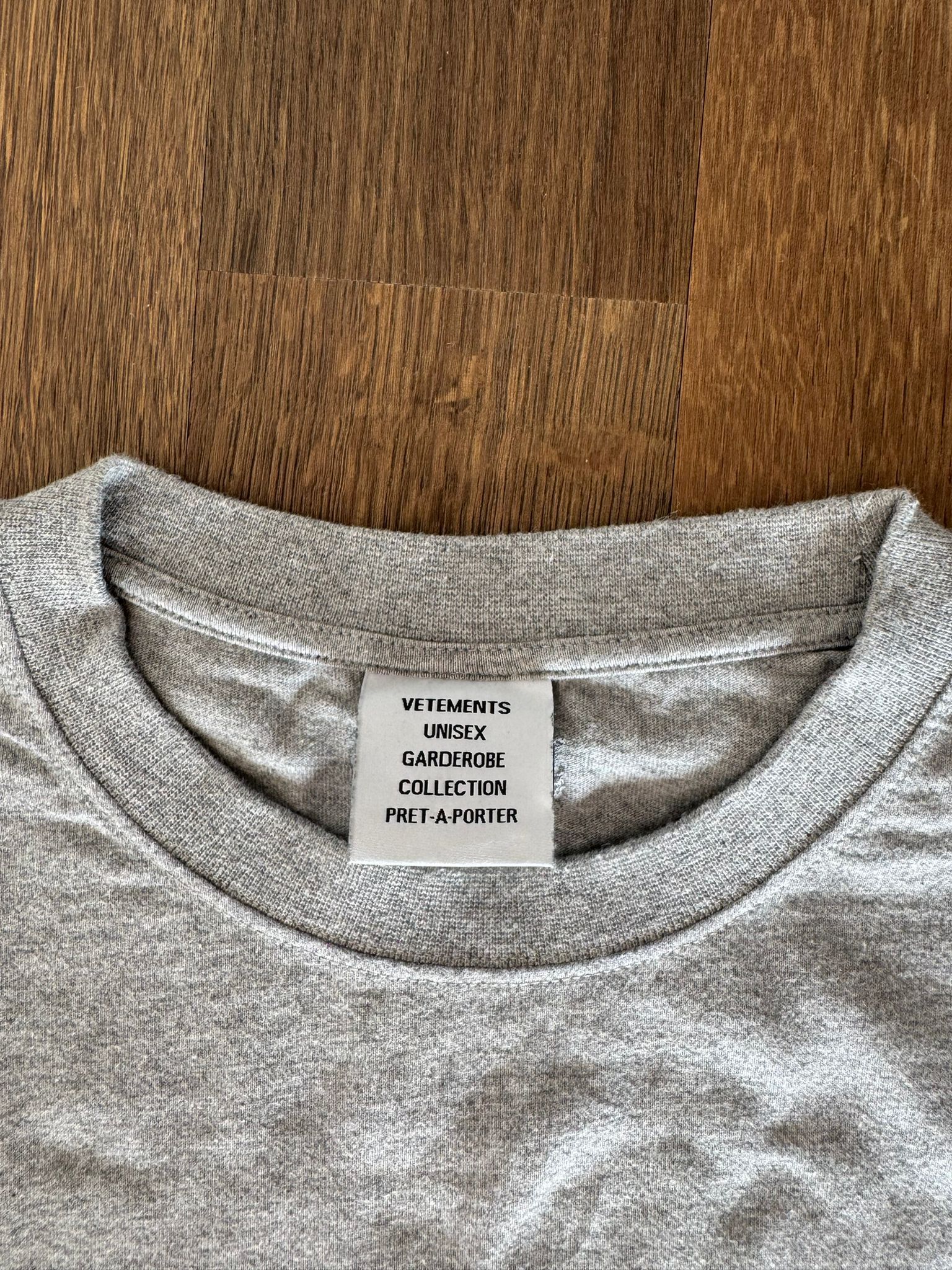 Vetements Vetements Limited Edition Gray Unisex T-Shirt Size US XL / EU 56 / 4 - 3 Thumbnail