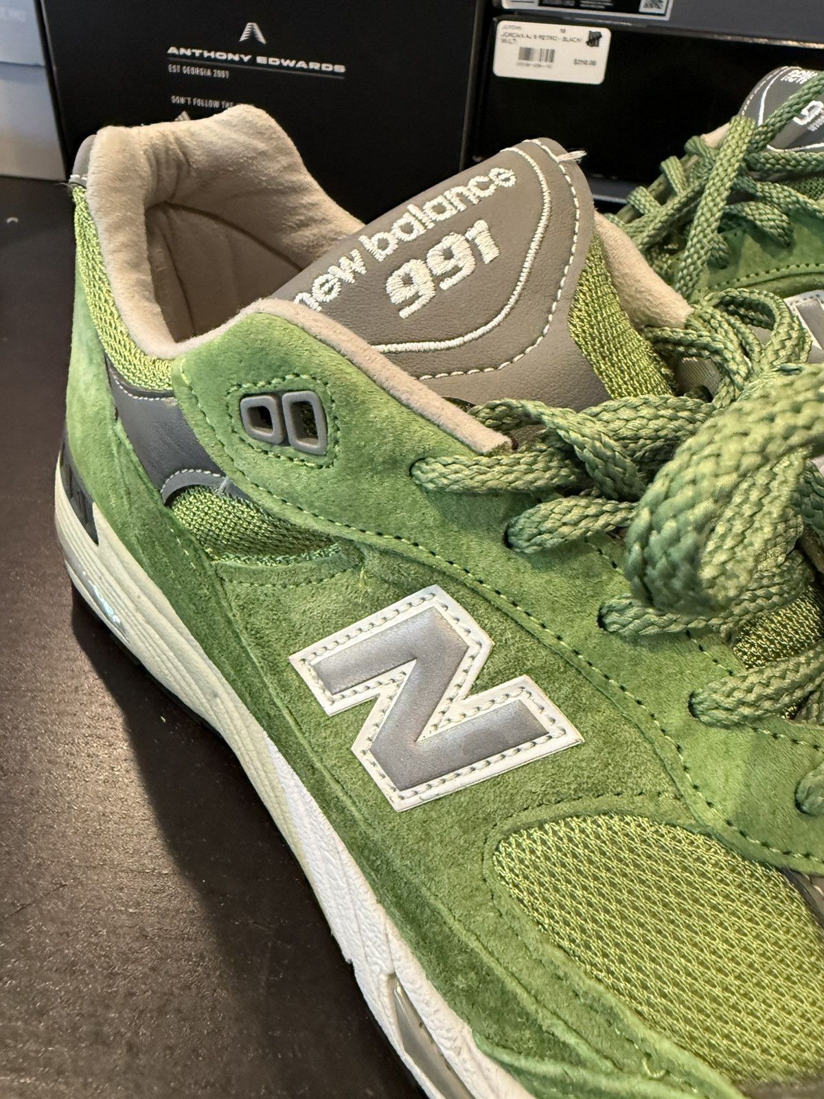 New Balance New Balance 991 Made in UK Bright Green US10 Size US 10 / EU 43 - 4 Thumbnail