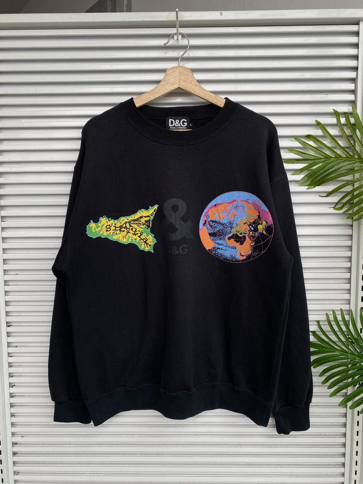 Dolce & Gabbana Vintage Dolce & Gabbana Sicilia Worldwide Crewneck Size US L / EU 52-54 / 3 - 1 Thumbnail