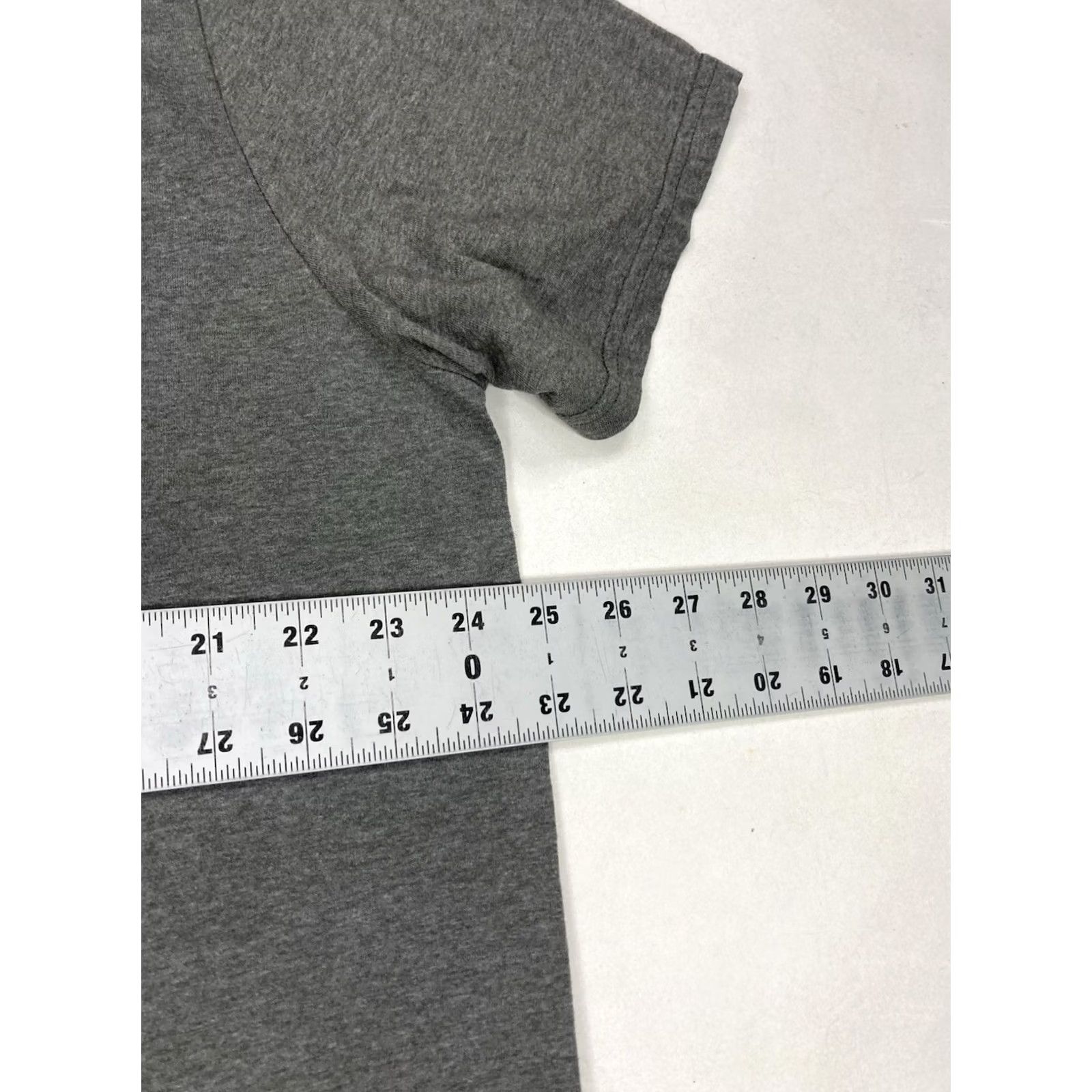 Disney Disney T-Shirt Men XXL Gray Pocket Graphic Print The Half Note Jazz Club Crew Neck Short Sleeve Size US XL / EU 56 / 4 - 7 Thumbnail