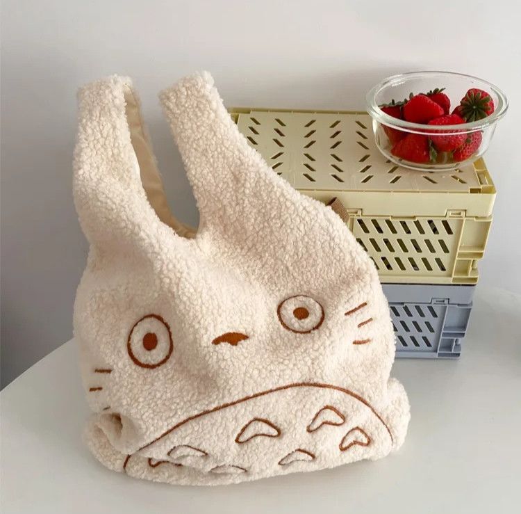 The Unbranded Brand Simple Lamb Wool Beige Color Shoulder Bag Size ONE SIZE - 4 Thumbnail