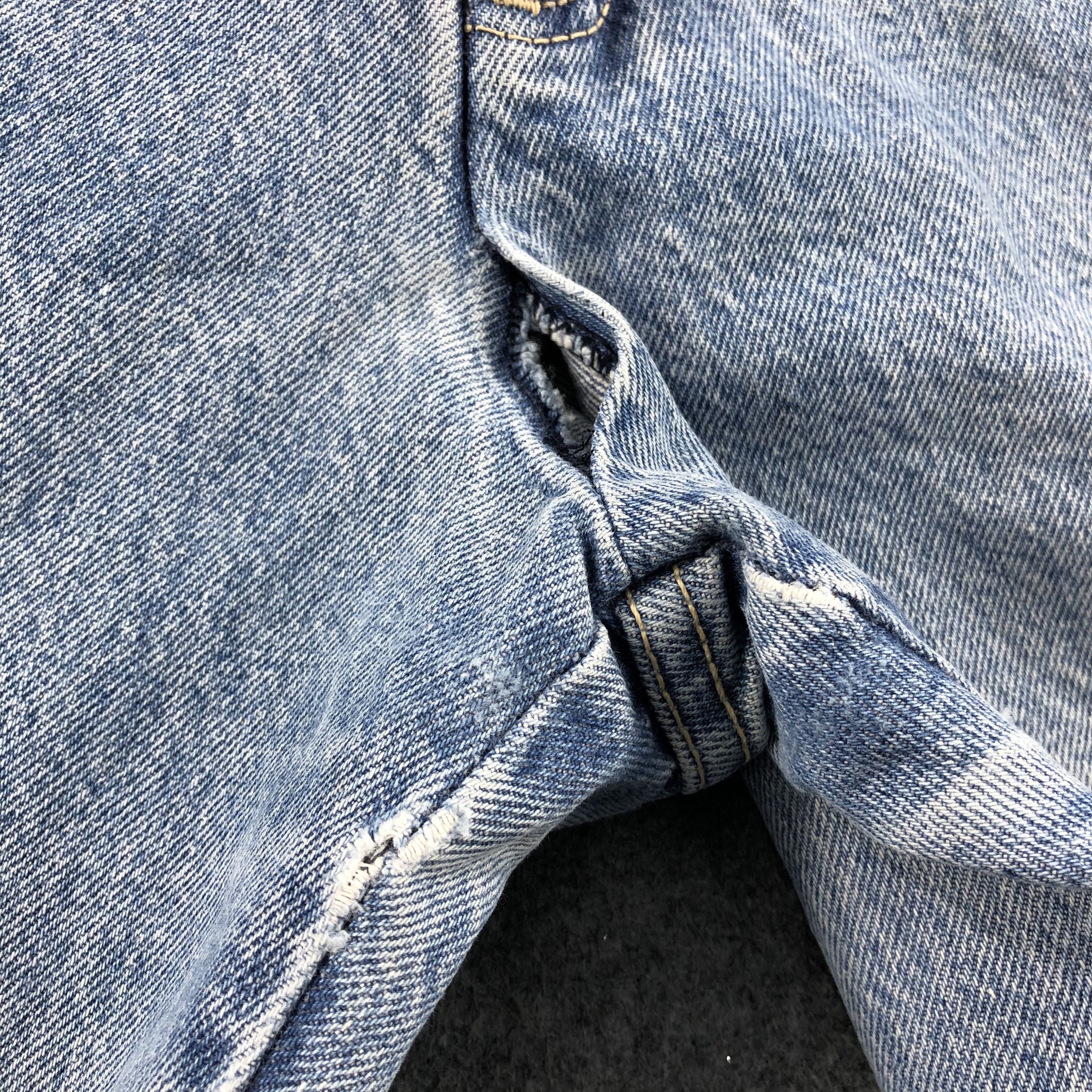 Levi's Vintage Light Wash Levis Jeans-J2214 Size US 26 / EU 42 - 8 Thumbnail