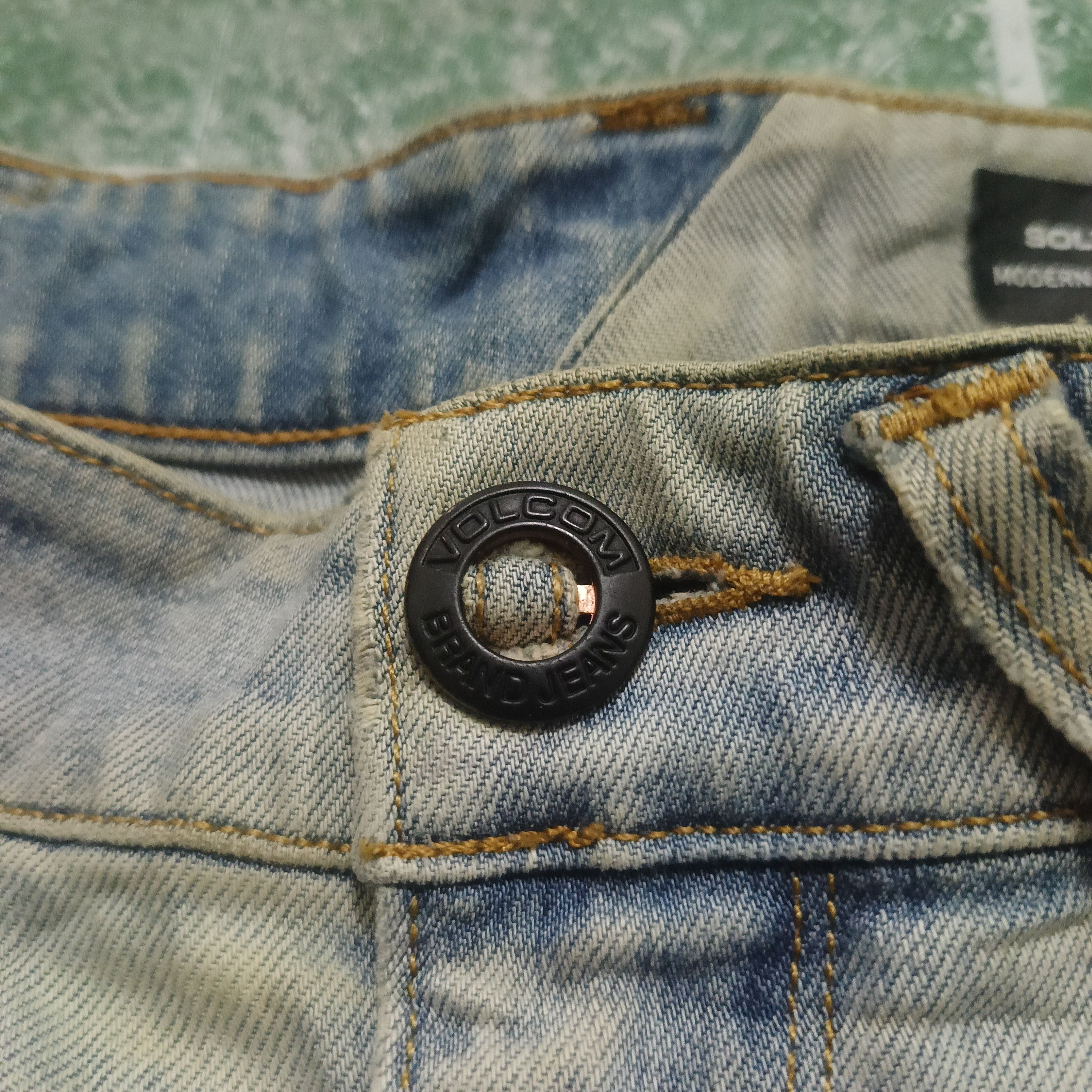 Volcom Volcom Stone Distressed denim Solver Modern Straight Size US 35 - 6 Thumbnail
