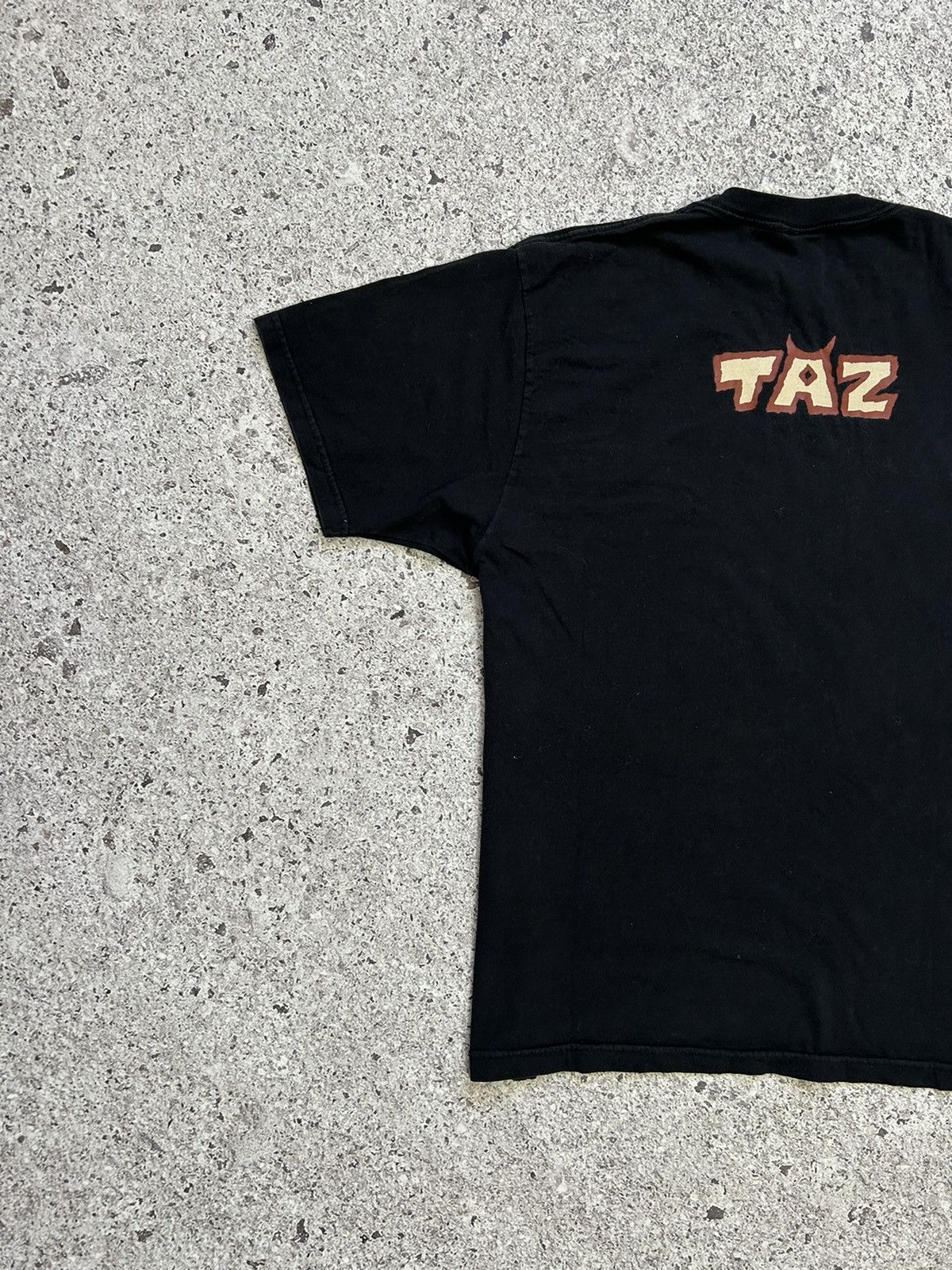 Cartoon Network × Vintage Vintage Warner Bros Looney Tunes 2002 Taz T-Shirt Size US XL / EU 56 / 4 - 7 Thumbnail