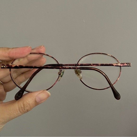 Vintage Vintage Tortoise Small Oval Glasses Frames w/ Sun Clips 🇮🇹 Size ONE SIZE - 12 Thumbnail