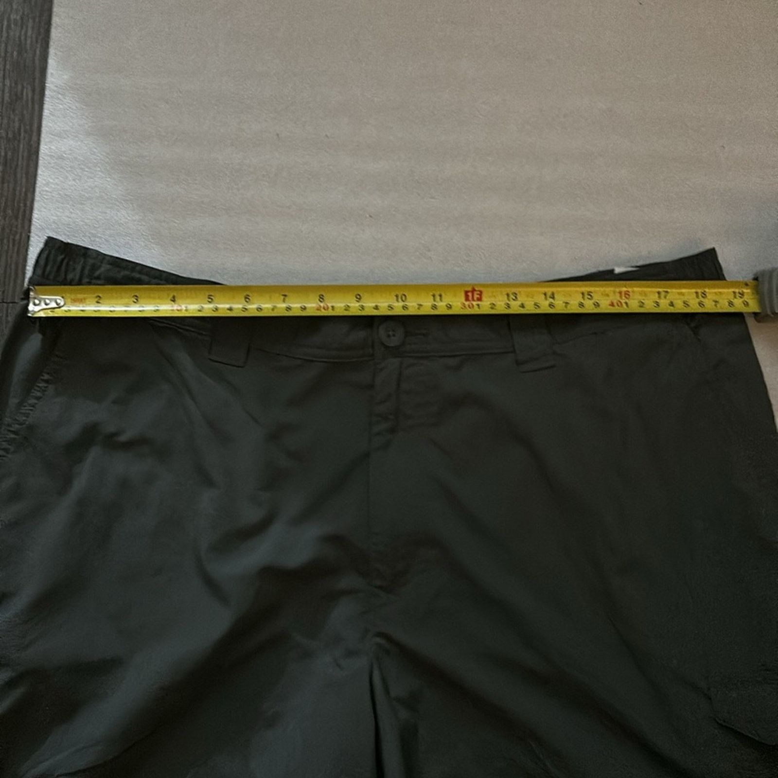 Columbia Columbia PFG Omni-Shade Lightweight Shorts Gray Size 40 Size US 40 / EU 56 - 7 Thumbnail