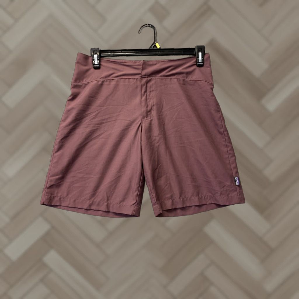 Patagonia PATAGONIA Shorts Women 6 Regular Brown 8" Inseam Polyester Zip Activewear Hiking, Walking 8.5 in Size 28" / US 6 / IT 42 - 1 Thumbnail