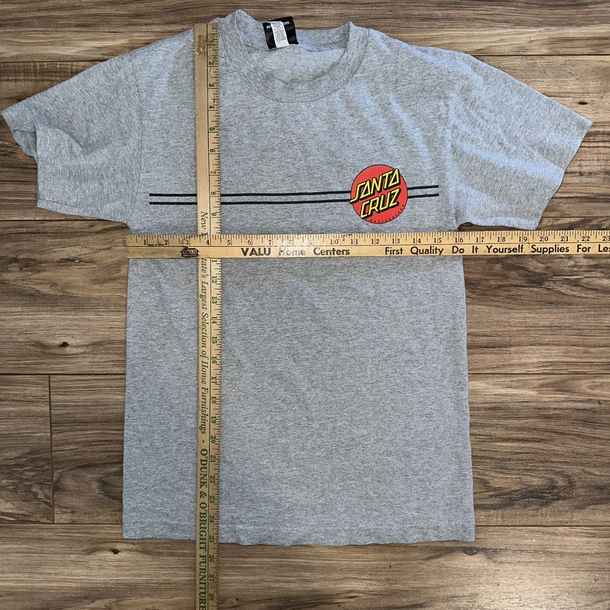 Santa Cruz Skateboards Santa Cruz skateboard shirt size small Size US S / EU 44-46 / 1 - 3 Thumbnail
