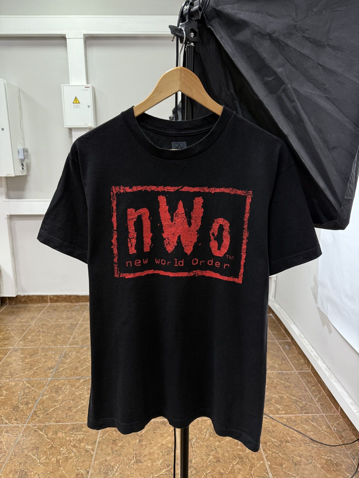 WWE 🇺🇸 Vintage NWO New World Order Hogan Kevin Nash Scott Hall Size US M / EU 48-50 / 2 - 1 Thumbnail