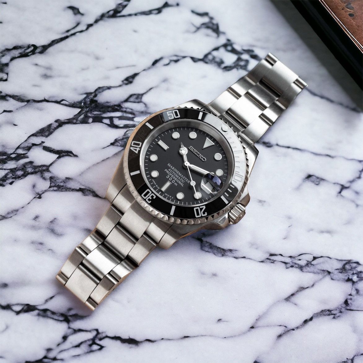 Seiko Seiko Mod NH35 Submariner Date Steel Black Dial Watch Oyster ...