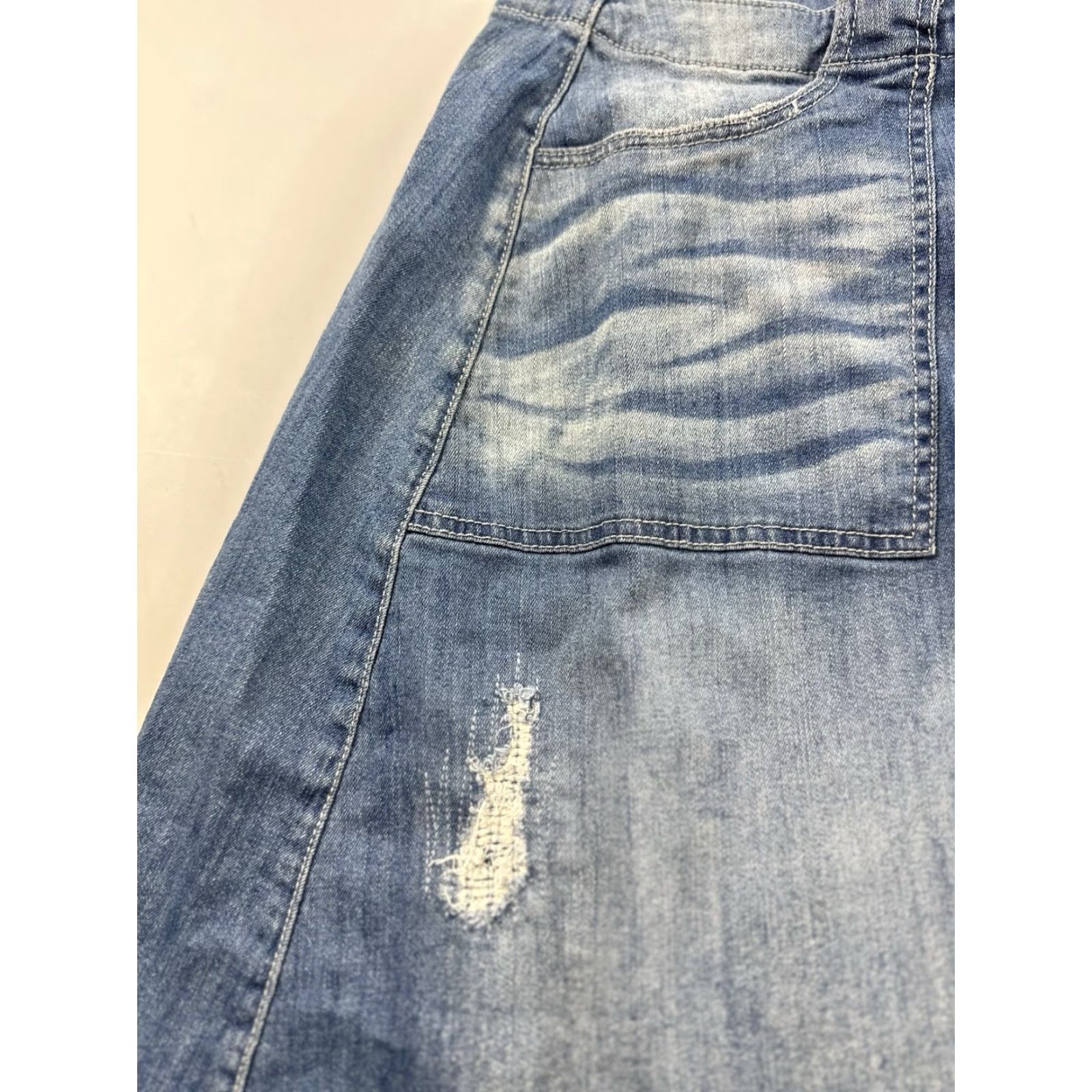Vintage Lane Bryant Skirt Women’s 18 Blue Denim Front Zip A-Line Knee Length Plus Stretch Pockets Vendors? (Wait) Size 40" / US 18 - 4 Thumbnail