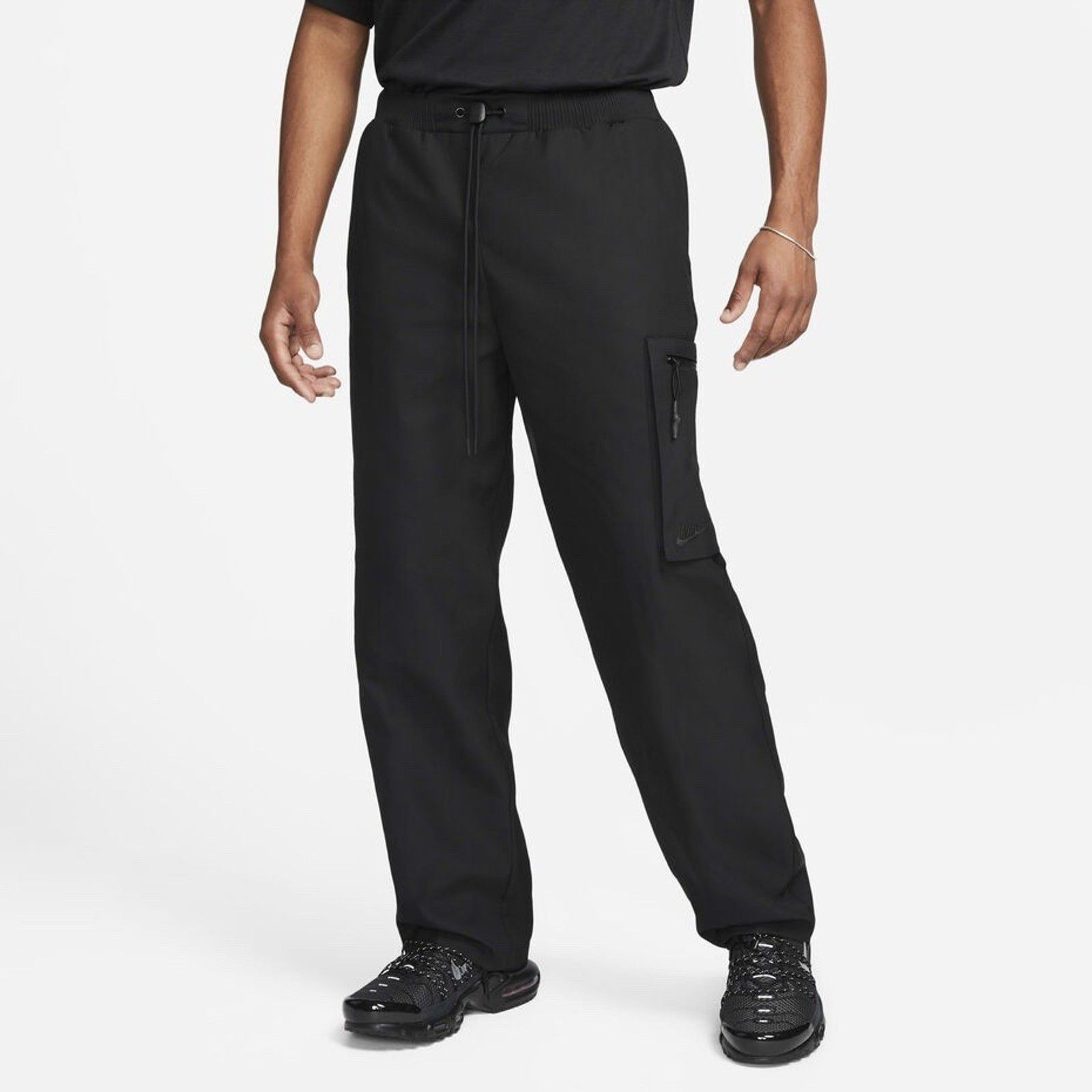Nike Nike Tech Pack Men Small Woven Utility Cargo Trousers Black Size US 28 / EU 44 - 1 Thumbnail