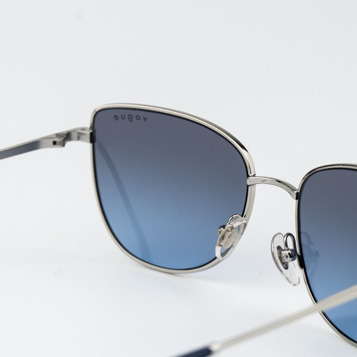Vogue Vogue Women Sunglasses Butterfly VO4233S 323/V154 BRAND NEW Size ONE SIZE - 5 Thumbnail