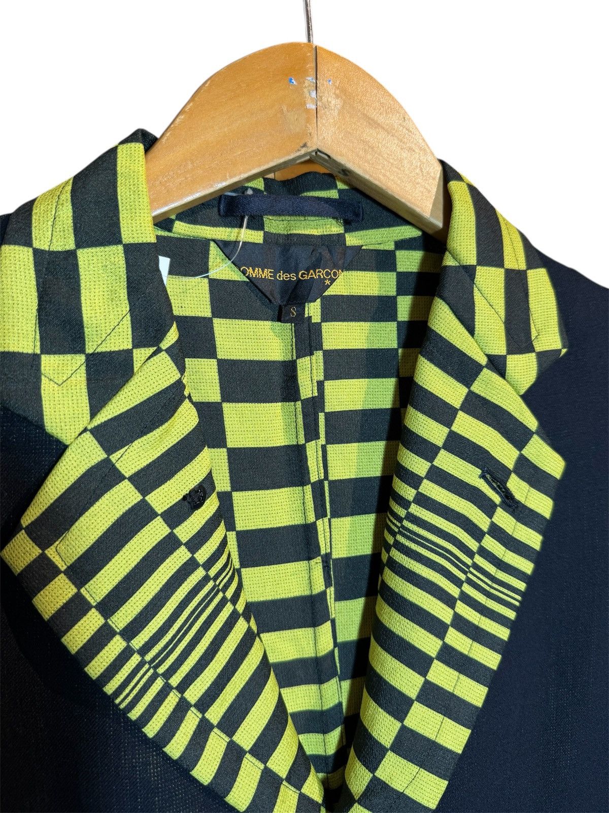 Comme des Garcons AD2000 Runway Comme Des Garcons Optical Illusion Pattern Size US S / EU 44-46 / 1 - 2 Thumbnail